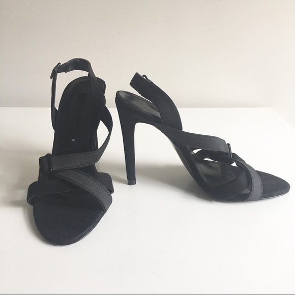 Zara Shoes - Zara Black Strappy Sandles